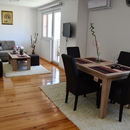 Apartman Vesna วิเชกราด ภายนอก รูปภาพ