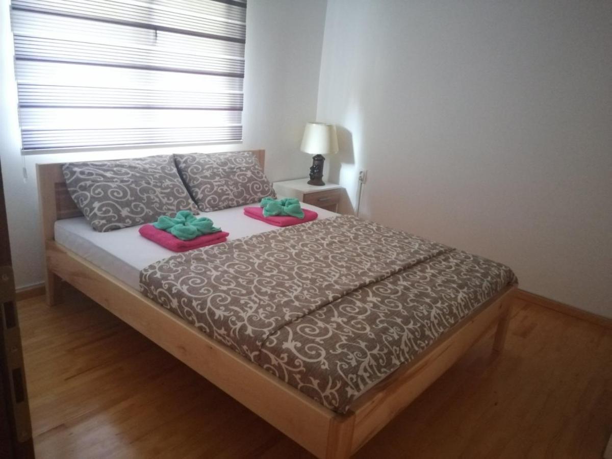 Apartman Vesna Apartment วิเชกราด ภายนอก รูปภาพ