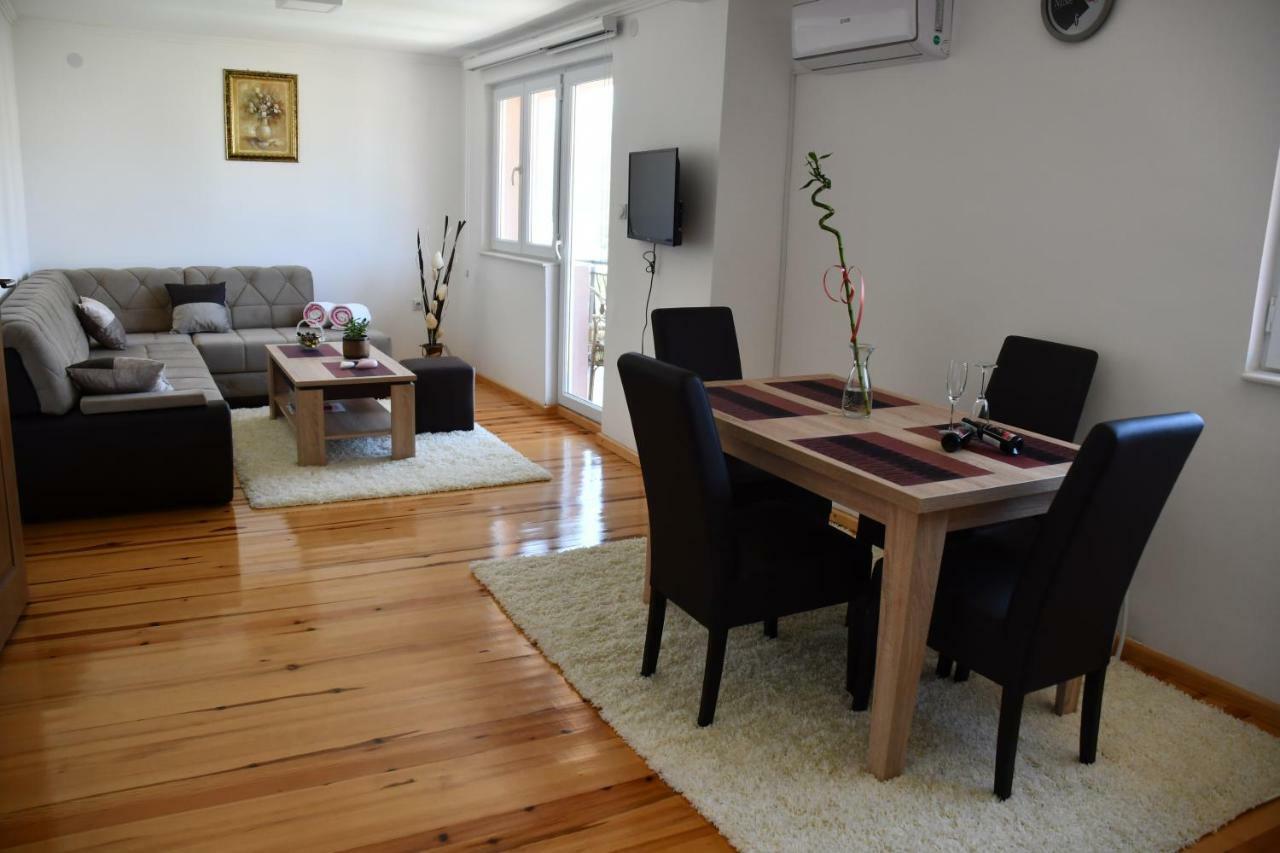 Apartman Vesna วิเชกราด ภายนอก รูปภาพ